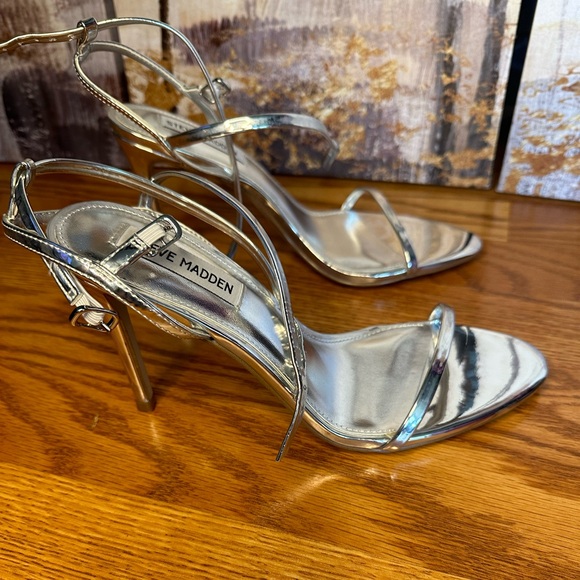 NWOT Steve Madden Theresa High Heel Strappy Open Toe Dress Sandal - Picture 2 of 5
